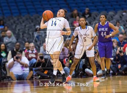 Thumbnail 3 in La Vega vs. Wylie (UIL 4A Semifinal) photogallery.