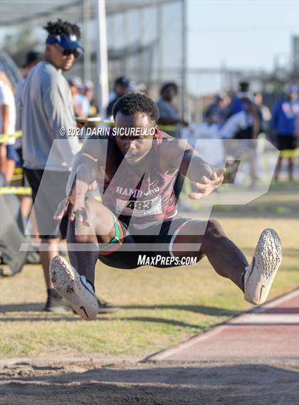 Thumbnail 3 in AIA Track & Field Championships(Boys Long/Triple Jump DIV 1 & 3) photogallery.