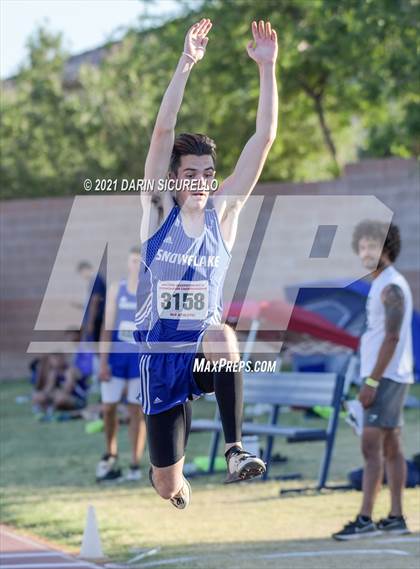 Thumbnail 3 in AIA Track & Field Championships(Boys Long/Triple Jump DIV 1 & 3) photogallery.