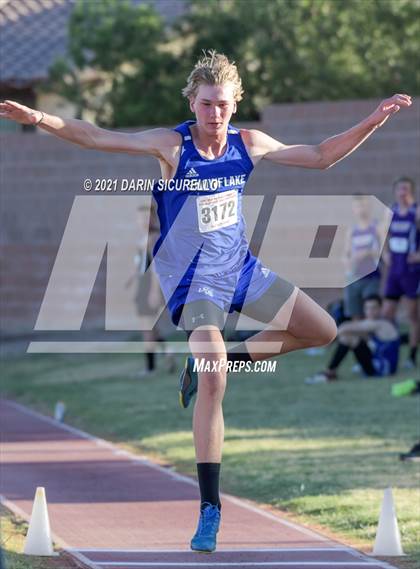 Thumbnail 3 in AIA Track & Field Championships(Boys Long/Triple Jump DIV 1 & 3) photogallery.