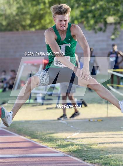 Thumbnail 1 in AIA Track & Field Championships(Boys Long/Triple Jump DIV 1 & 3) photogallery.