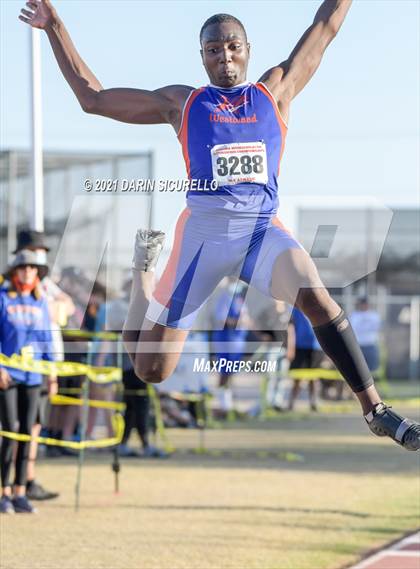Thumbnail 2 in AIA Track & Field Championships(Boys Long/Triple Jump DIV 1 & 3) photogallery.
