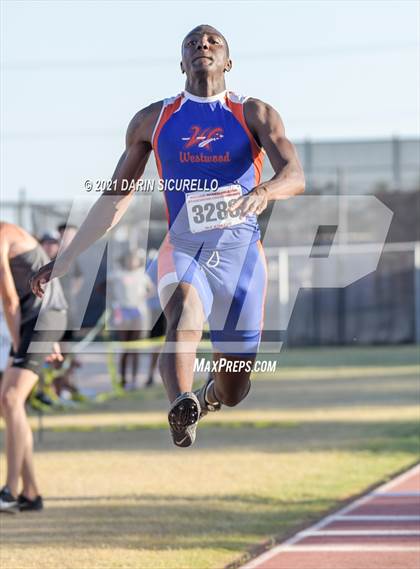 Thumbnail 1 in AIA Track & Field Championships(Boys Long/Triple Jump DIV 1 & 3) photogallery.