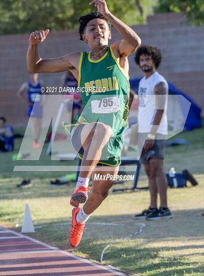 Thumbnail 3 in AIA Track & Field Championships(Boys Long/Triple Jump DIV 1 & 3) photogallery.