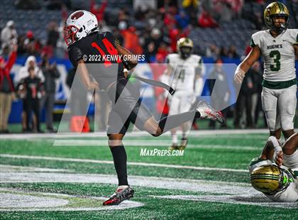 Thumbnail 1 in Langston Hughes vs. Gainesville (GHSA 6A Final) photogallery.