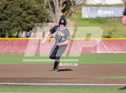 Thumbnail 1 in Ukiah @ Cardinal Newman photogallery.