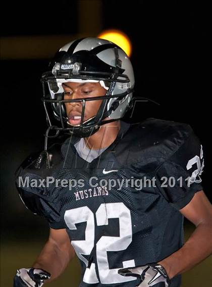 Thumbnail 1 in Clovis @ Stockdale photogallery.