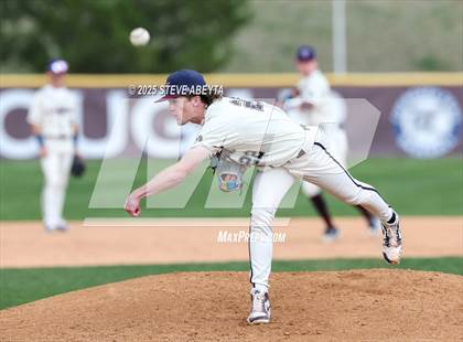 Thumbnail 1 in Eaglecrest @ Cherokee Trail photogallery.