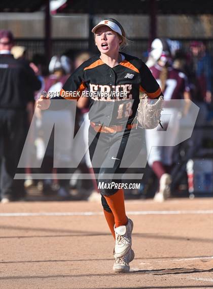 Thumbnail 3 in Golden vs Erie (CHSAA 4A Final) photogallery.
