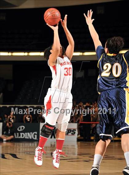 Thumbnail 1 in Mater Dei vs. Santa Monica (CIF SS D1AA Playoffs) photogallery.