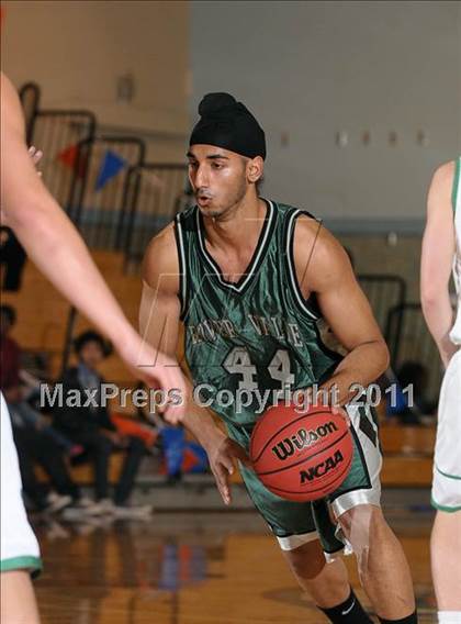 Thumbnail 3 in River Valley vs St. Mary's (Running with the Pack) photogallery.
