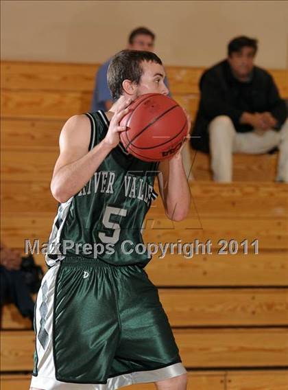 Thumbnail 2 in River Valley vs St. Mary's (Running with the Pack) photogallery.
