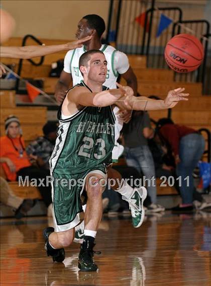 Thumbnail 2 in River Valley vs St. Mary's (Running with the Pack) photogallery.