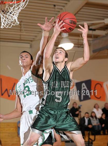 Thumbnail 1 in River Valley vs St. Mary's (Running with the Pack) photogallery.