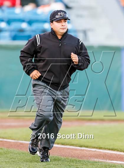 Thumbnail 3 in Monterey vs Carmel (CIF CCS D2 Semifinal) photogallery.
