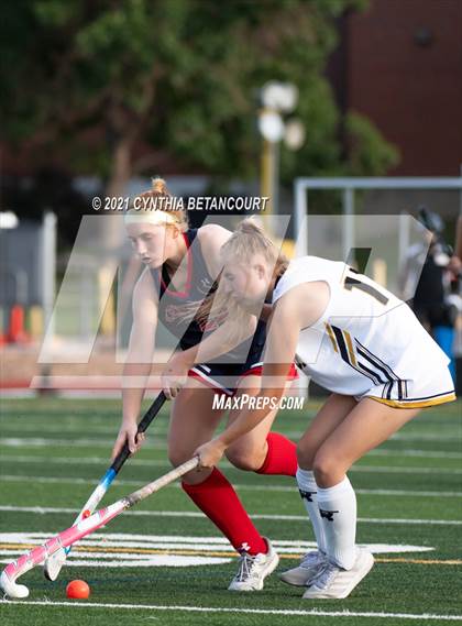 Thumbnail 1 in Arapahoe vs Kent Denver photogallery.