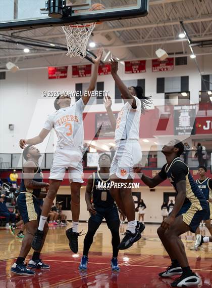 Thumbnail 2 in Mundy's Mill vs. Taylor County photogallery.