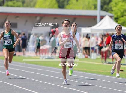 Thumbnail 2 in Bryan Bradley Viking Track Classic (100m) photogallery.