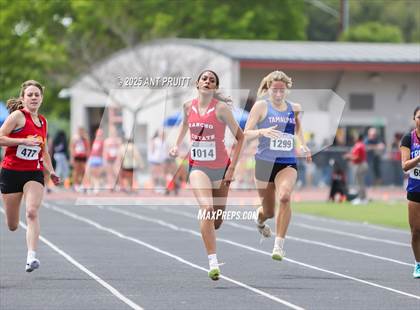 Thumbnail 1 in Bryan Bradley Viking Track Classic (100m) photogallery.