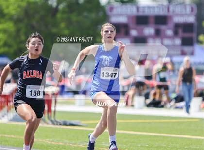 Thumbnail 1 in Bryan Bradley Viking Track Classic (100m) photogallery.