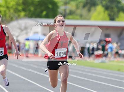 Thumbnail 2 in Bryan Bradley Viking Track Classic (100m) photogallery.