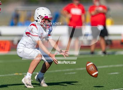 Thumbnail 3 in Cypress Ranch vs SB Memorial (B teams) photogallery.