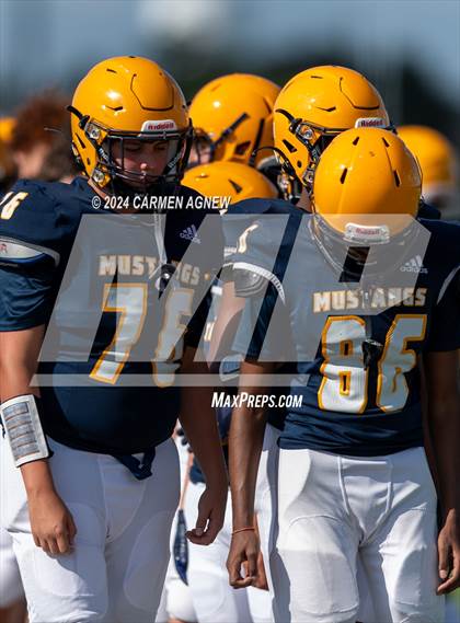 Thumbnail 3 in Cypress Ranch vs SB Memorial (B teams) photogallery.