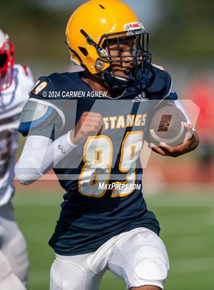 Thumbnail 3 in Cypress Ranch vs SB Memorial (B teams) photogallery.
