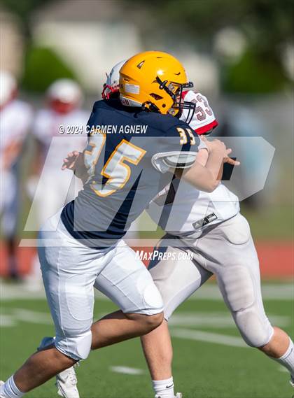 Thumbnail 2 in Cypress Ranch vs SB Memorial (B teams) photogallery.
