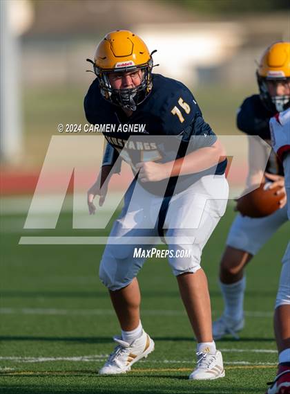 Thumbnail 3 in Cypress Ranch vs SB Memorial (B teams) photogallery.