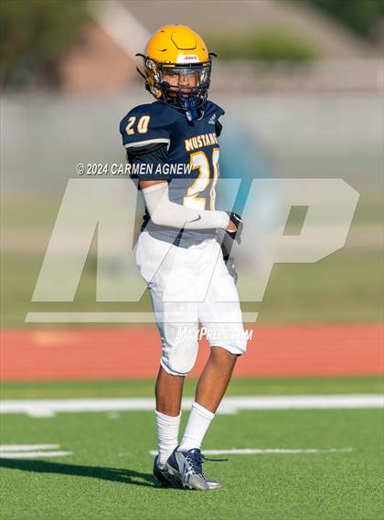 Thumbnail 2 in Cypress Ranch vs SB Memorial (B teams) photogallery.