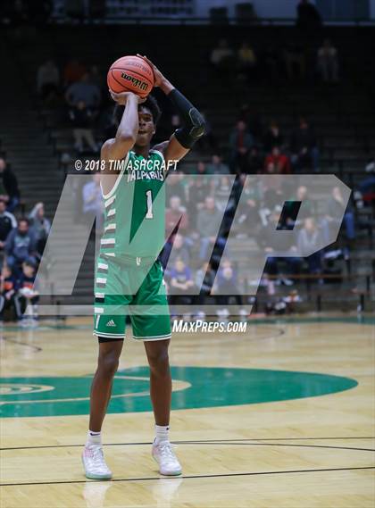 Thumbnail 3 in Valparaiso vs Warren Central photogallery.