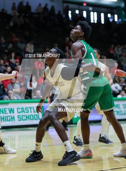 Thumbnail 3 in Valparaiso vs Warren Central photogallery.