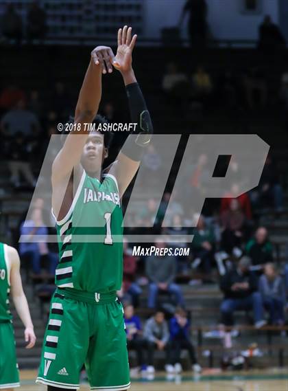 Thumbnail 3 in Valparaiso vs Warren Central photogallery.