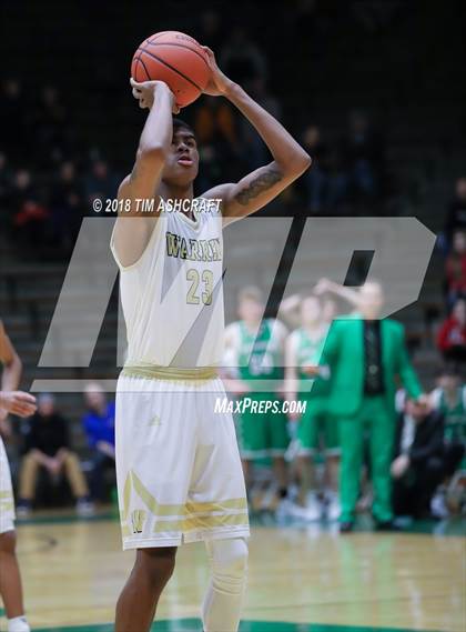 Thumbnail 1 in Valparaiso vs Warren Central photogallery.