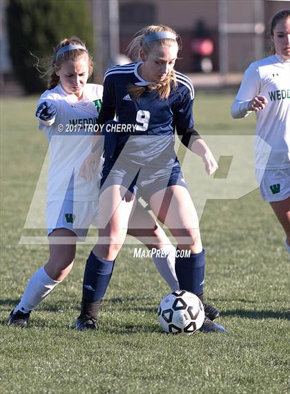 Thumbnail 2 in Clover @ Weddington photogallery.