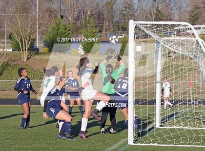 Thumbnail 2 in Clover @ Weddington photogallery.