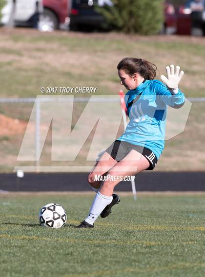 Thumbnail 2 in Clover @ Weddington photogallery.