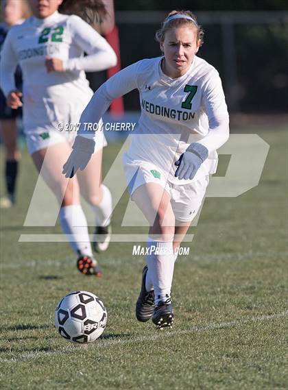 Thumbnail 2 in Clover @ Weddington photogallery.
