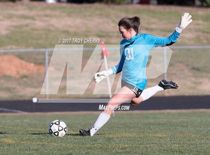 Thumbnail 1 in Clover @ Weddington photogallery.
