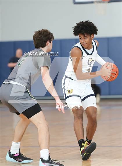 Thumbnail 3 in Catholic High vs Carmel Christian (Lowcountry Roundball Classic) photogallery.
