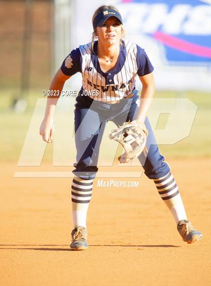 Thumbnail 1 in Newnan vs River Ridge (GHSA 6A State Tournament) photogallery.