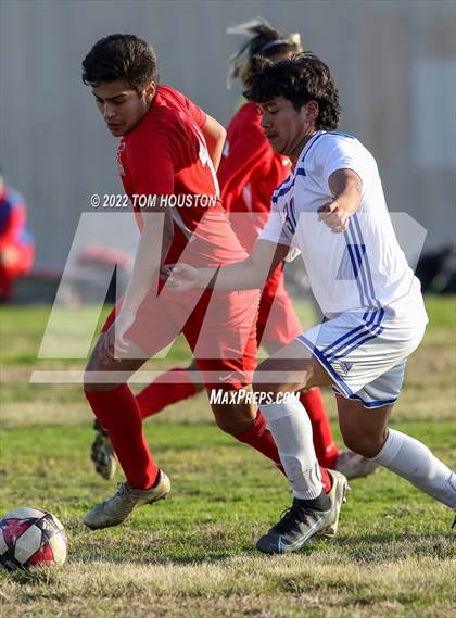 Thumbnail 2 in El Monte @ Marshall photogallery.