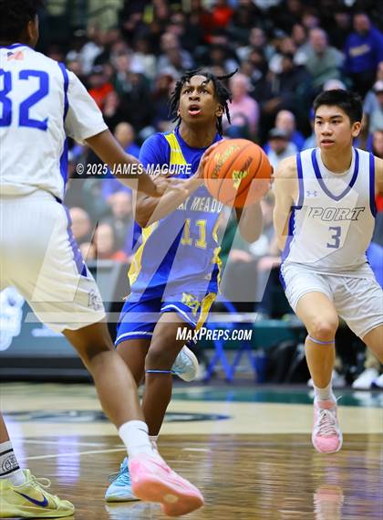 Thumbnail 1 in Port Washington vs. East Meadow (NYSPHSAA Section 8 Class AAA Final) photogallery.