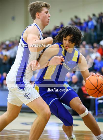 Thumbnail 2 in Port Washington vs. East Meadow (NYSPHSAA Section 8 Class AAA Final) photogallery.