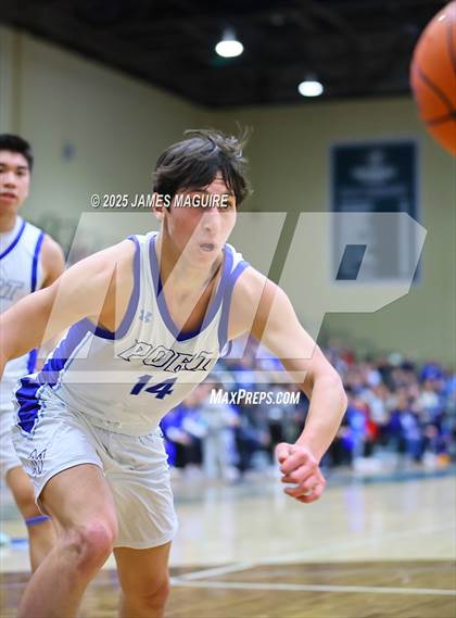 Thumbnail 2 in Port Washington vs. East Meadow (NYSPHSAA Section 8 Class AAA Final) photogallery.