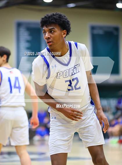 Thumbnail 2 in Port Washington vs. East Meadow (NYSPHSAA Section 8 Class AAA Final) photogallery.