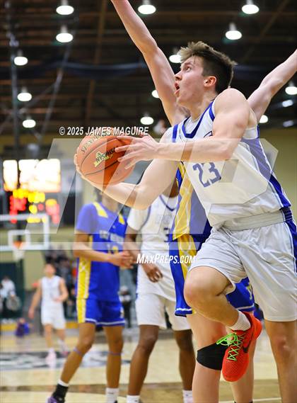 Thumbnail 3 in Port Washington vs. East Meadow (NYSPHSAA Section 8 Class AAA Final) photogallery.