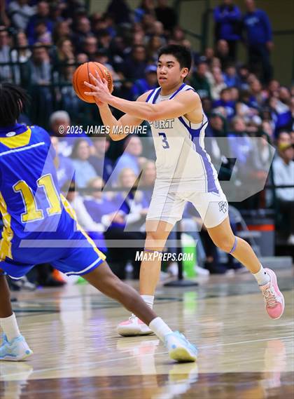 Thumbnail 1 in Port Washington vs. East Meadow (NYSPHSAA Section 8 Class AAA Final) photogallery.