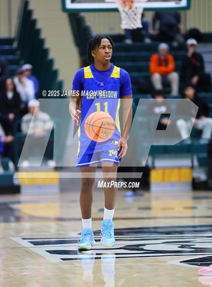 Thumbnail 2 in Port Washington vs. East Meadow (NYSPHSAA Section 8 Class AAA Final) photogallery.
